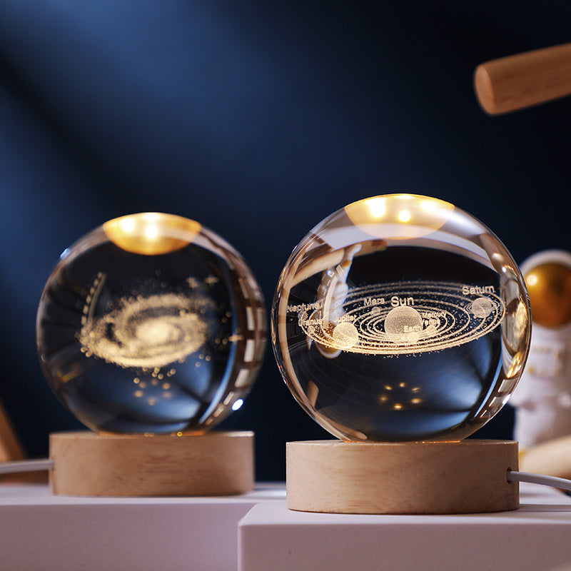 3D Galaxy Crystal Ball Night Light – Saturn Laser-Engraved, USB Powered Milky Way / 6cm Ball + Round Wooden Base MAHYSTYLE