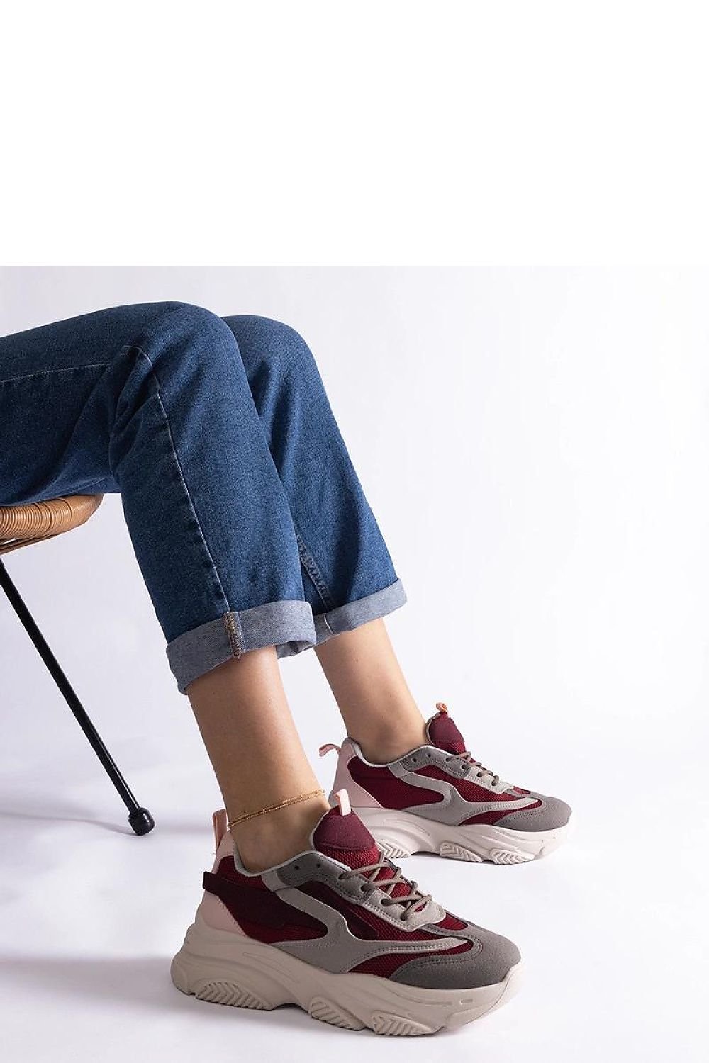 Milenka Hurtado Burgundy-Gray Sneakers – Elegance Meets Everyday Comfort burgundy / 36 MAHYSTYLE
