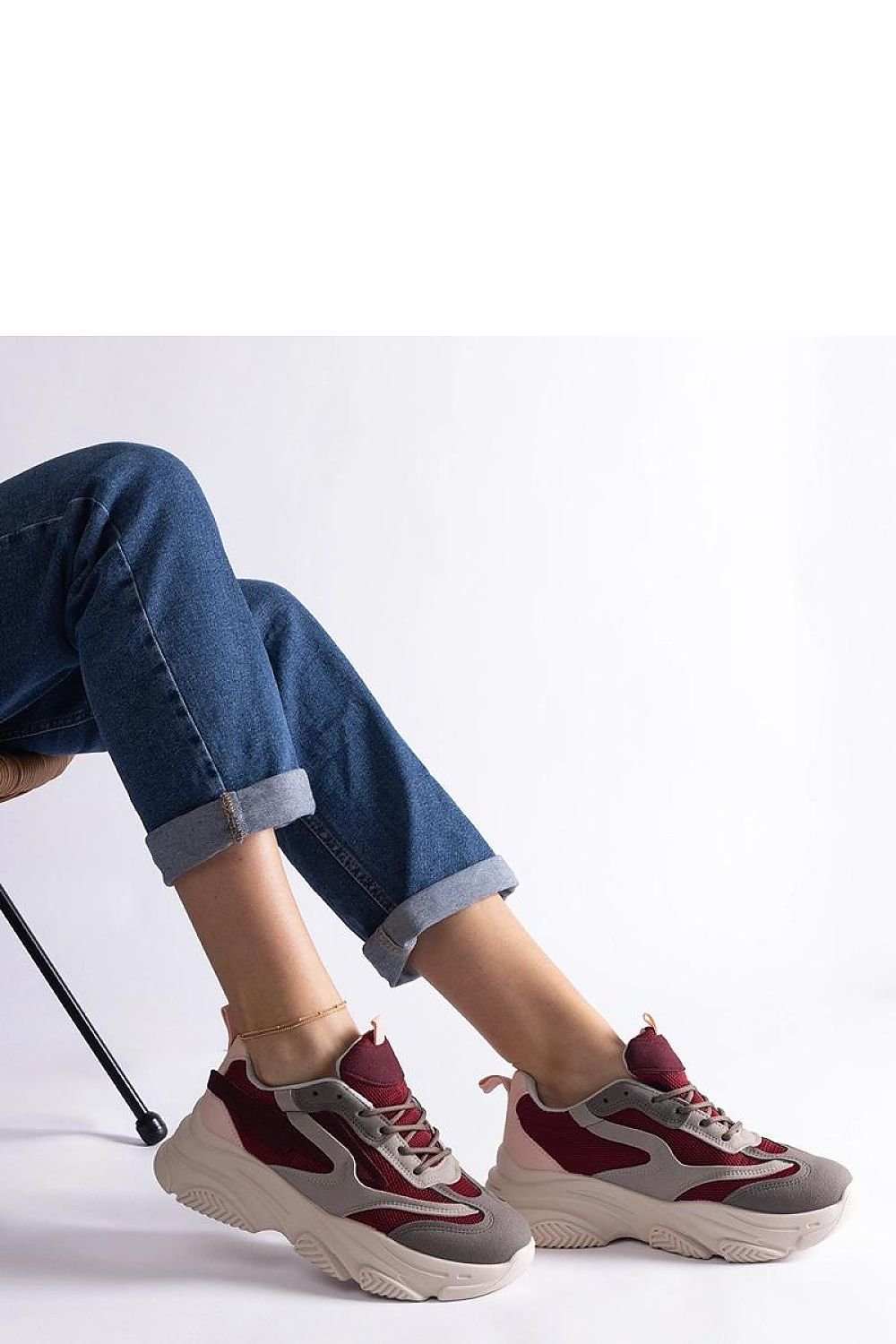 Milenka Hurtado Burgundy-Gray Sneakers – Elegance Meets Everyday Comfort burgundy / 36 MAHYSTYLE