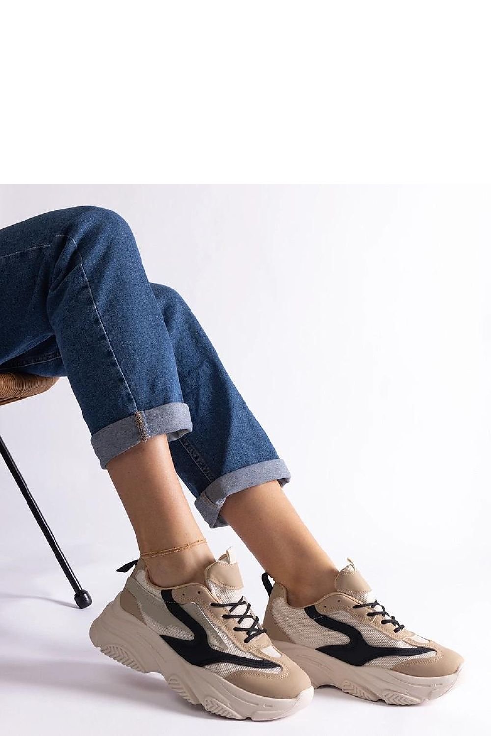 Milenka Hurtado Burgundy-Gray Sneakers – Elegance Meets Everyday Comfort burgundy / 36 MAHYSTYLE