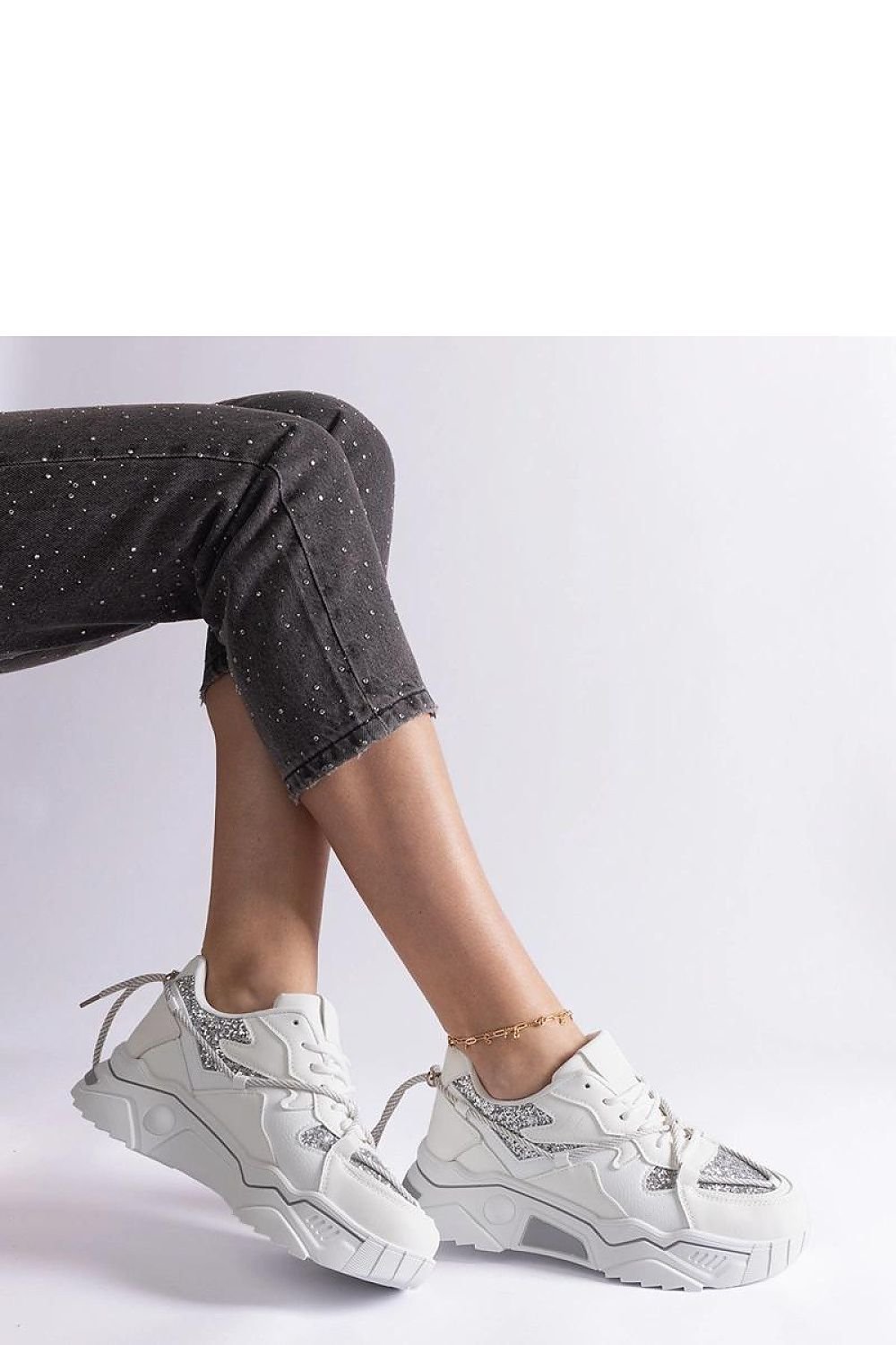 Agar Black Glitter Sneakers – A Touch of Sparkle for Everyday Style black / 36 MAHYSTYLE