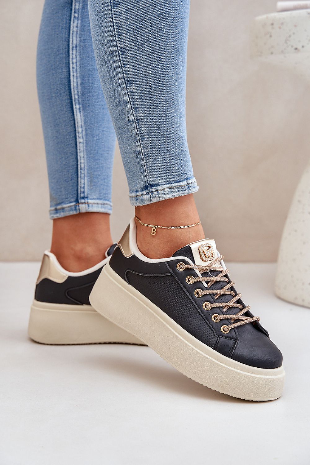 Liora Women's Platform Sneakers – Bold Shine & Everyday Comfort black / 36 MAHYSTYLE