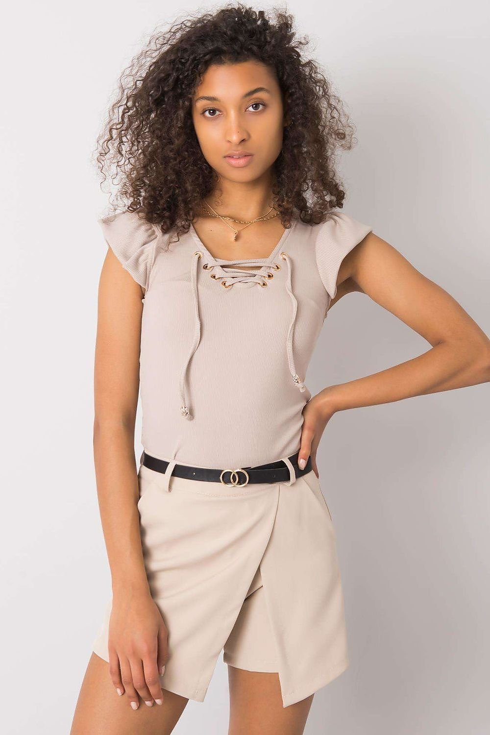 Short-Sleeve Ribbed Blouse beige / one-size-fits-all MAHYSTYLE