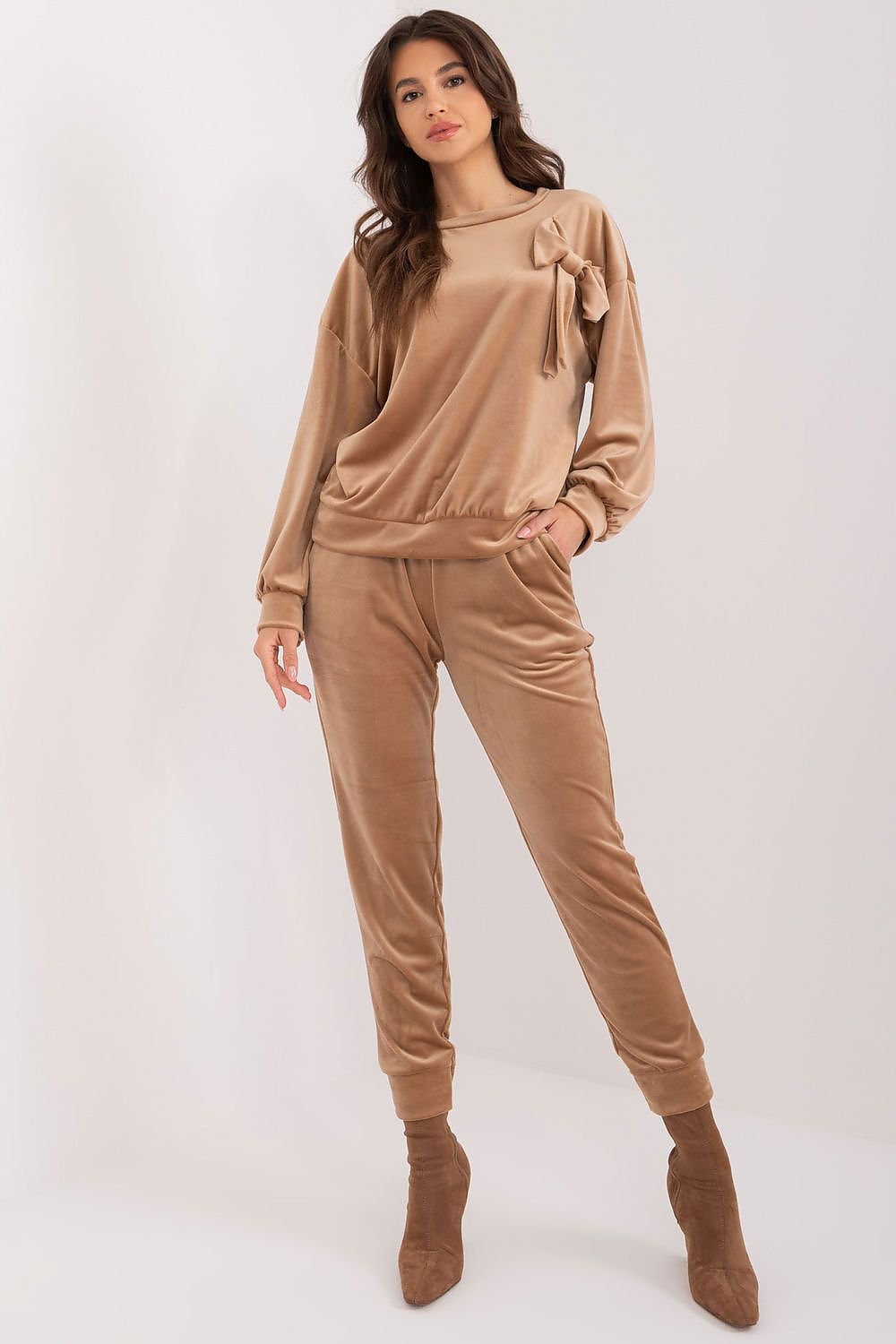 Trendy Velour Tracksuit by Italy Moda