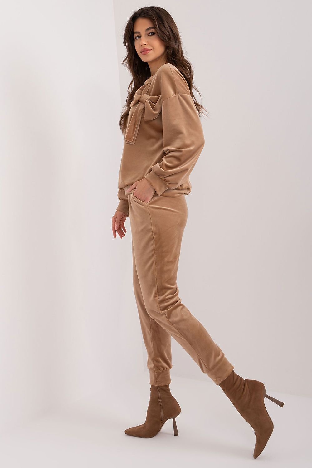 Trendy Velour Tracksuit by Italy Moda